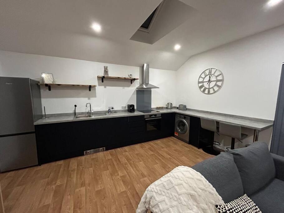 New Build Cosy Bungalow Near Bath And Bristol Wick  Екстериор снимка